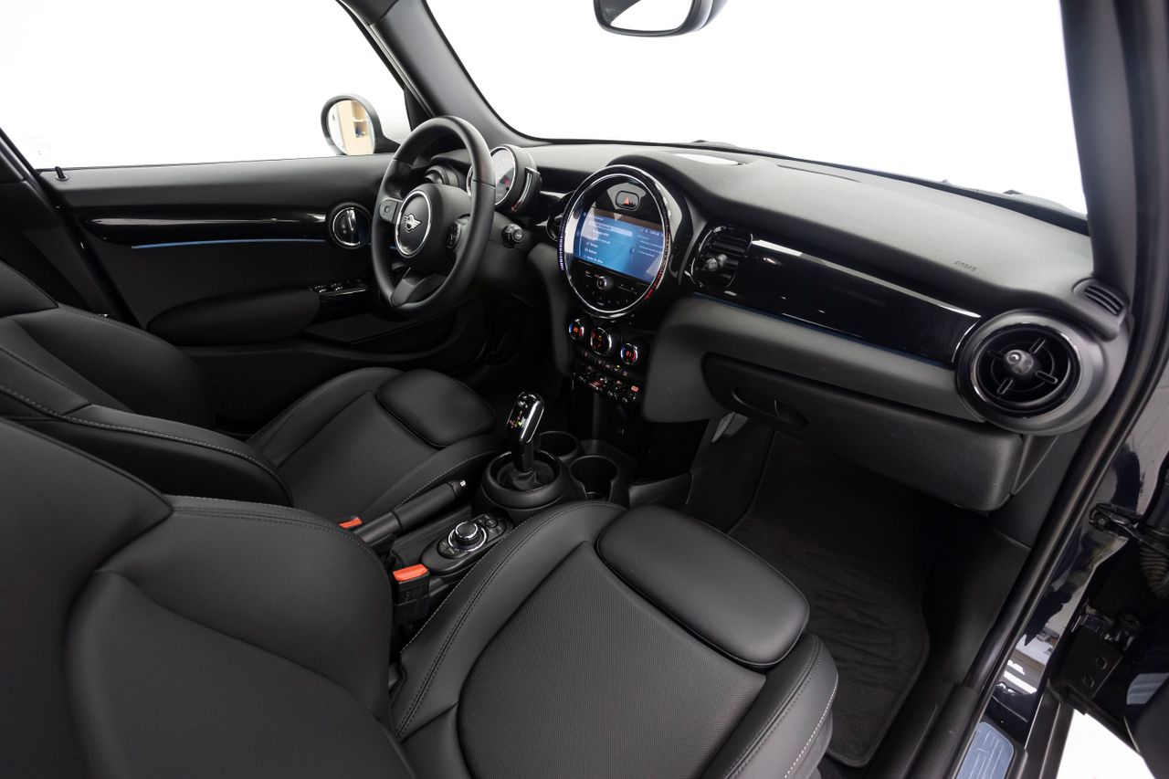 MINI Cooper 5 PUERTAS 1.5 I 136 cv  - Foto 25