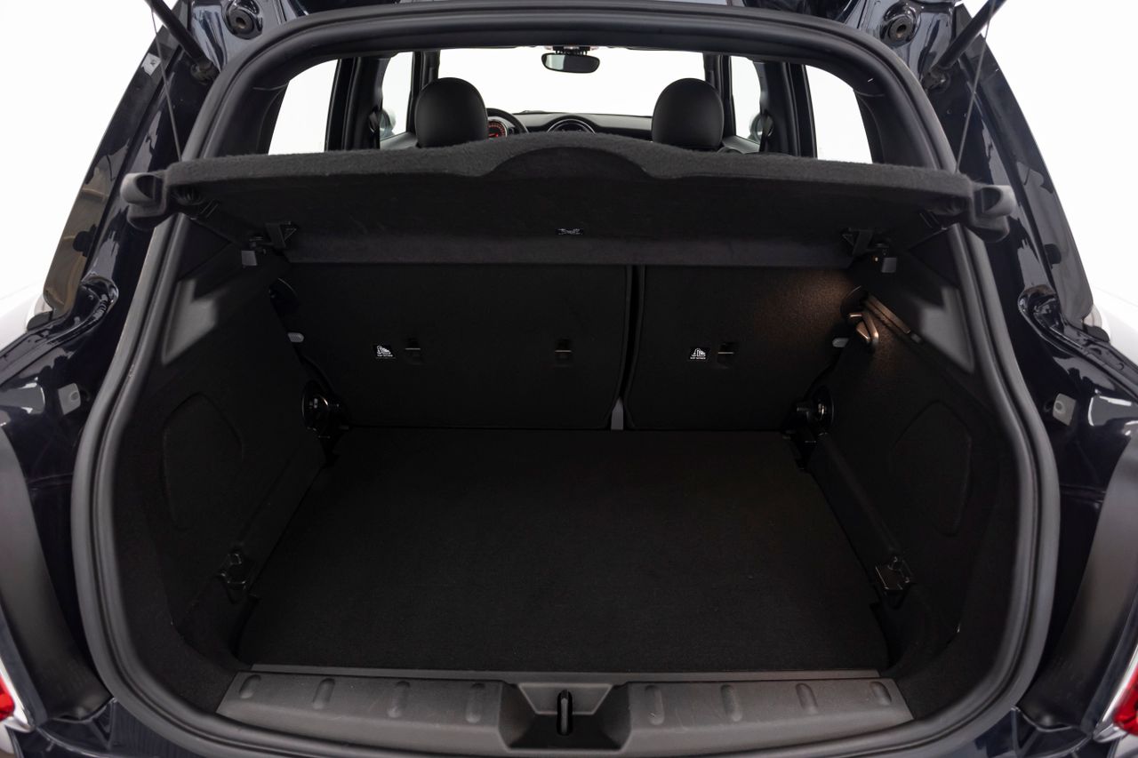 MINI Cooper 5 PUERTAS 1.5 I 136 cv  - Foto 13