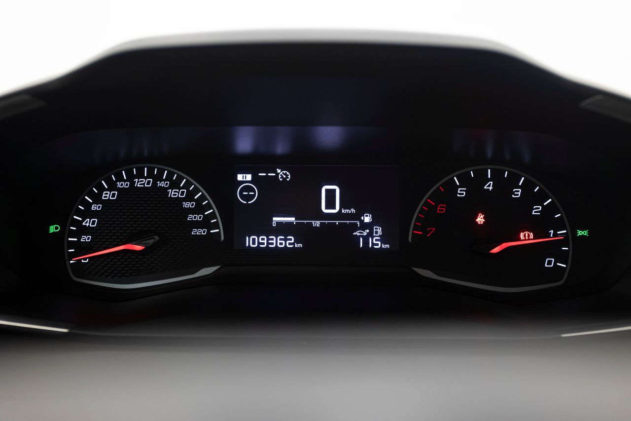 Peugeot 2008 ACTIVE 1.5 HDI 110 cv MT6 E6D  - Foto 33