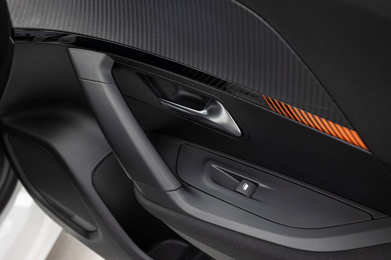 Peugeot 2008 ACTIVE 1.5 HDI 110 cv MT6 E6D  - Foto 20