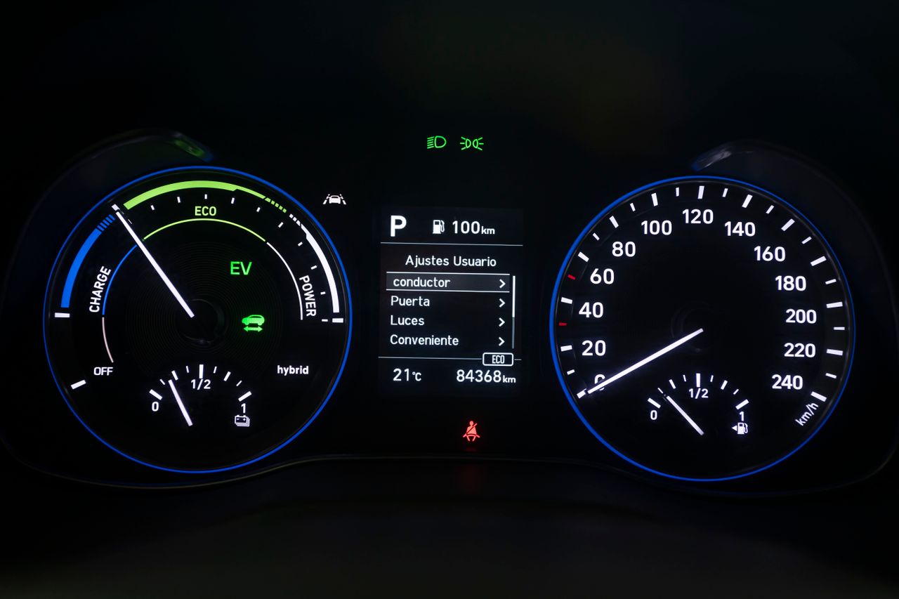Hyundai Kona 1.6 GDI HEV KLASS DCT 141 cv  - Foto 5