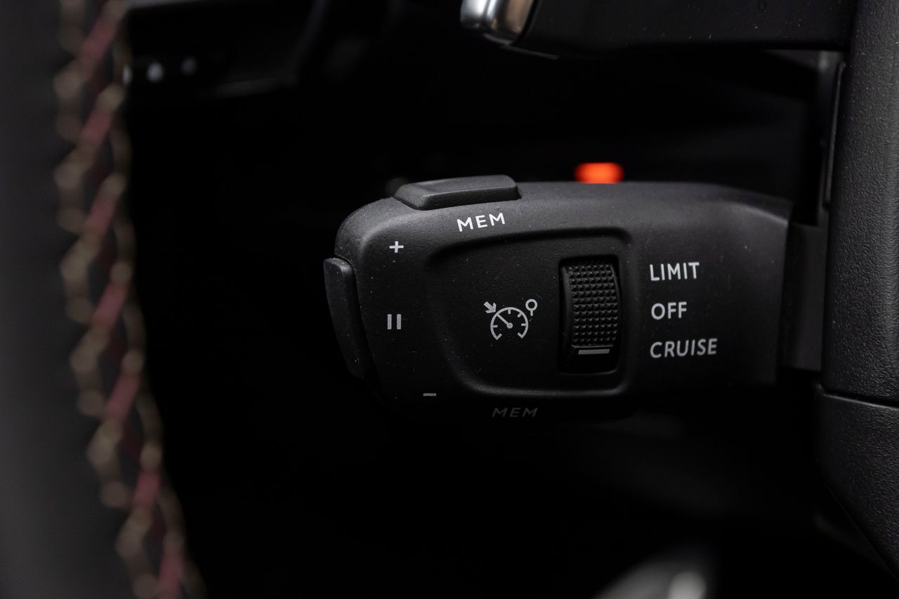 DS DS 7 CROSSBACK PERFORMANCE LINE 1.5 BLUEHDI 130 cv AT8 E6D  - Foto 8