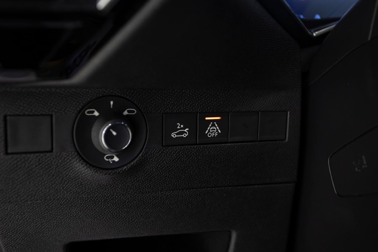 DS DS 7 CROSSBACK PERFORMANCE LINE 1.5 BLUEHDI 130 cv AT8 E6D  - Foto 29