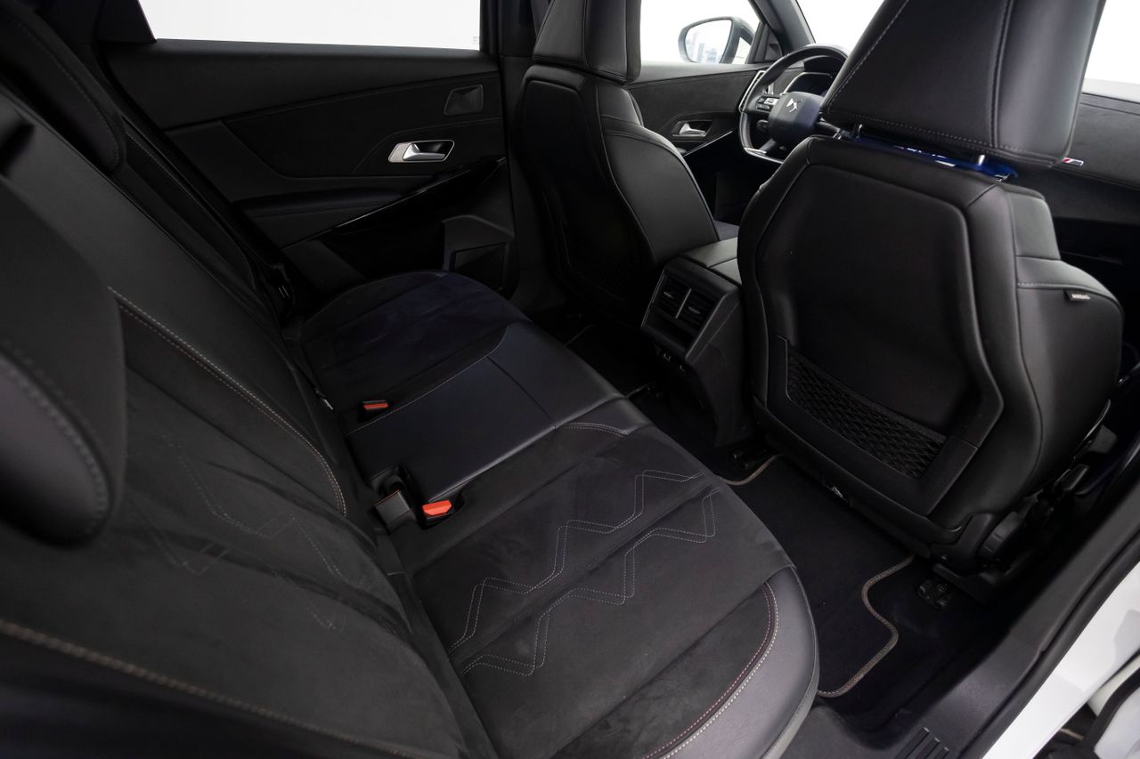 DS DS 7 CROSSBACK PERFORMANCE LINE 1.5 BLUEHDI 130 cv AT8 E6D  - Foto 17