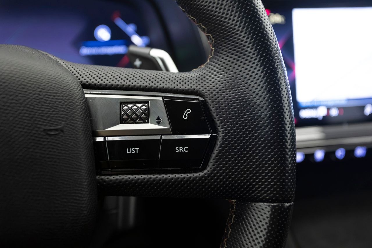 DS DS 7 CROSSBACK PERFORMANCE LINE 1.5 BLUEHDI 130 cv AT8 E6D  - Foto 30