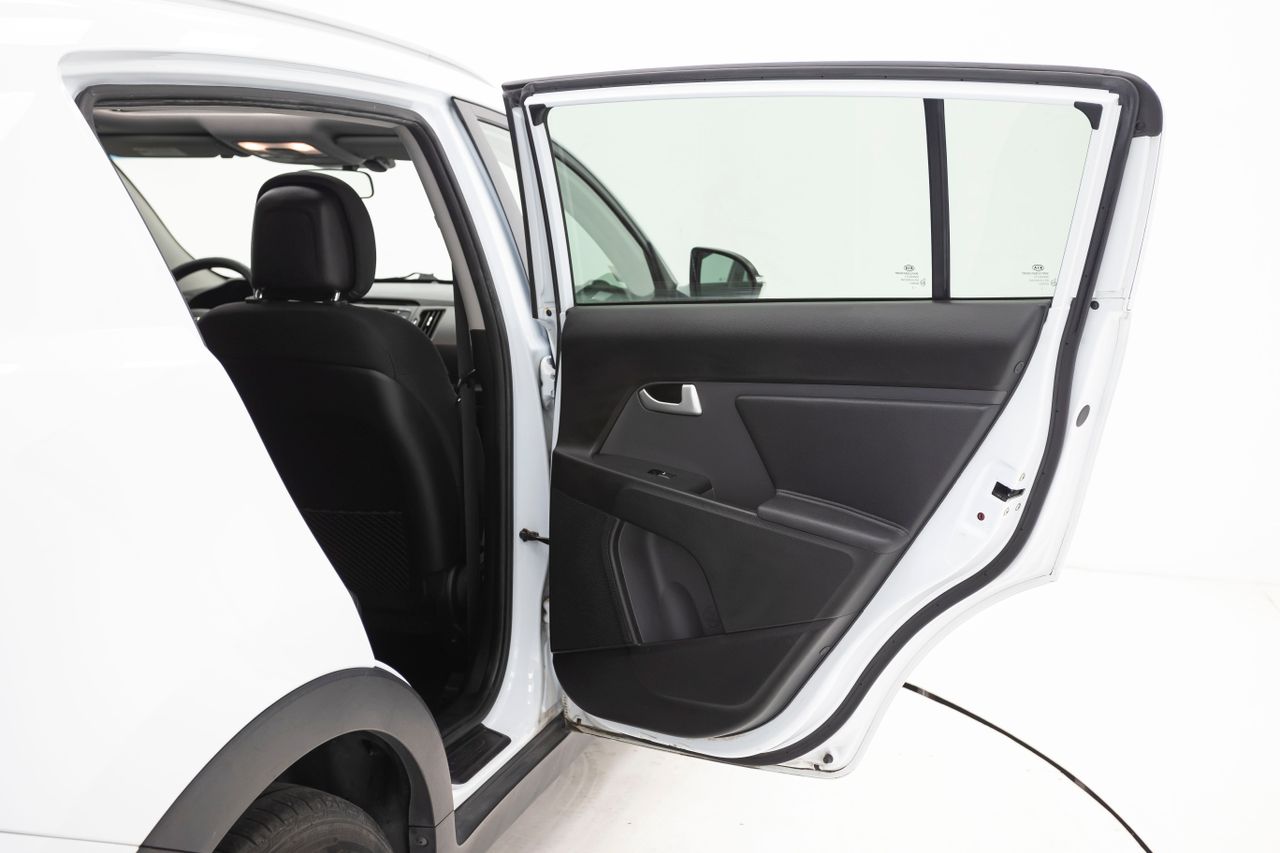 Kia Sportage 1.7 CRDI 115 cv 4x2  - Foto 13