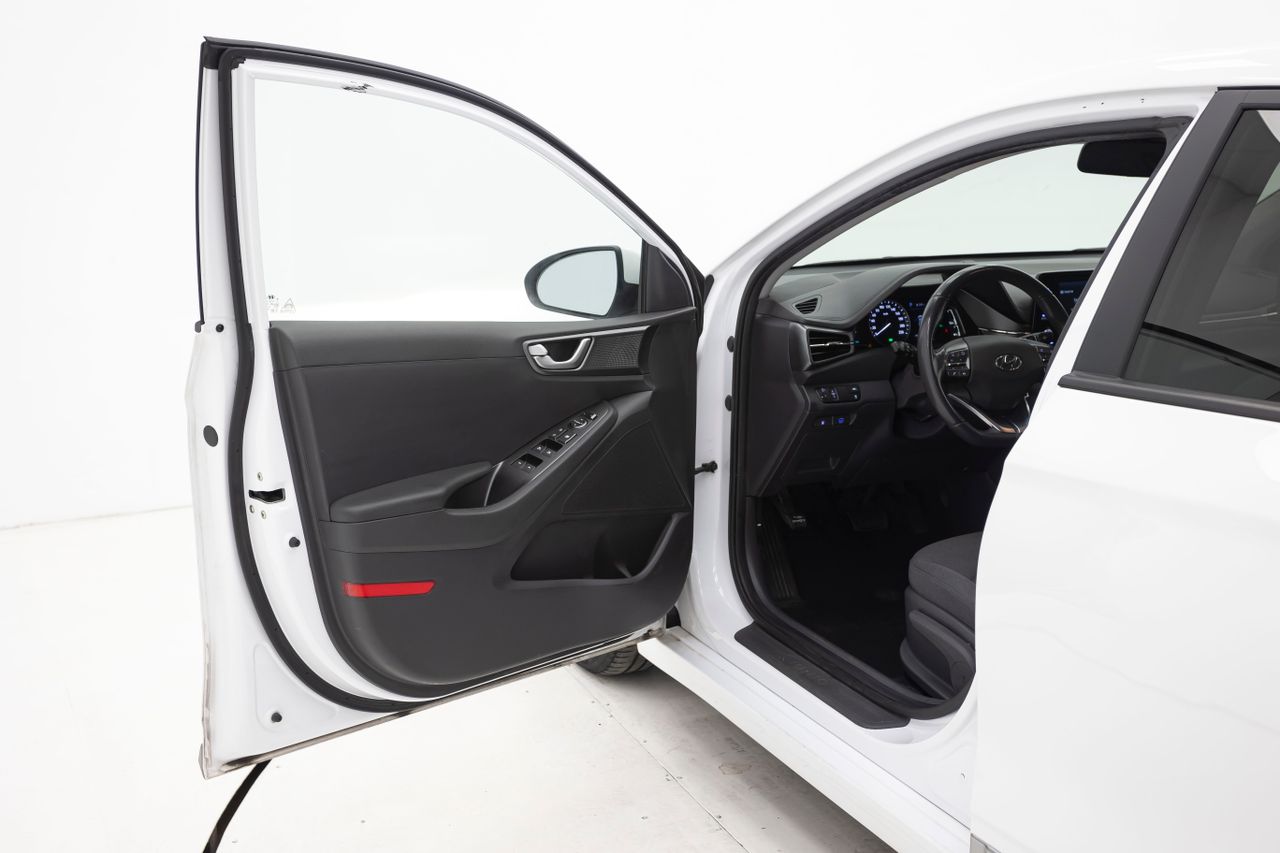 Hyundai IONIQ 1.6 GDI HEV 141 cv KLASS  - Foto 26
