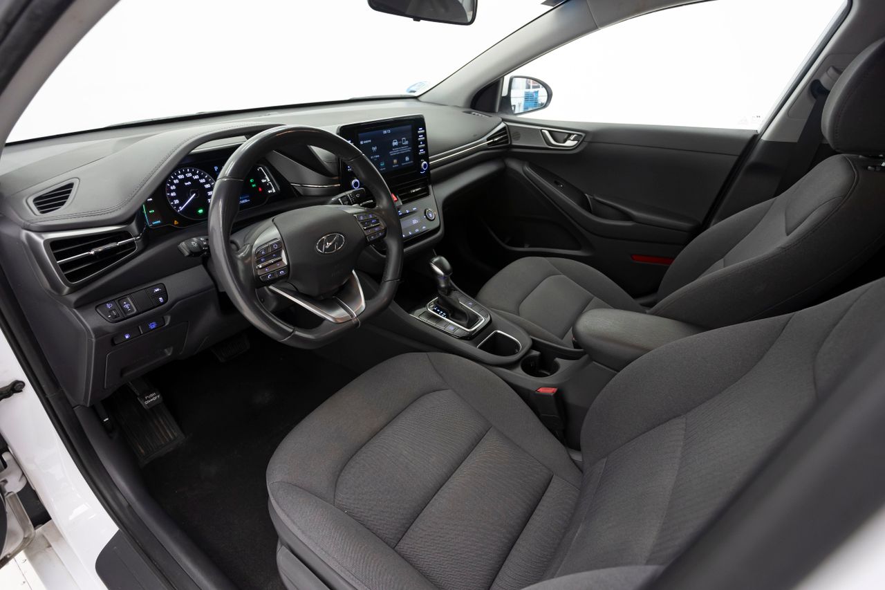 Hyundai IONIQ 1.6 GDI HEV 141 cv KLASS  - Foto 28