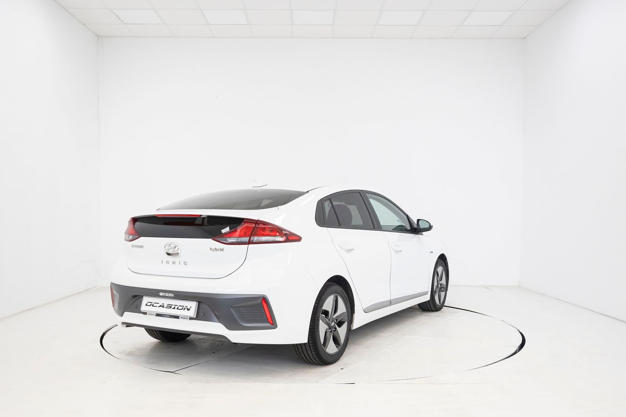 Hyundai IONIQ 1.6 GDI HEV KLASS DCT 141 cv  - Foto 3