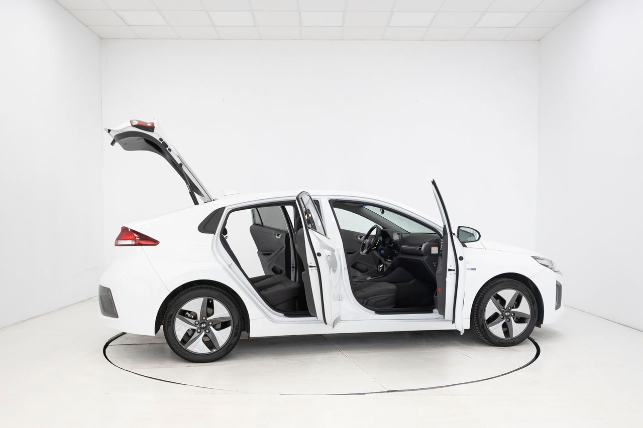 Hyundai IONIQ 1.6 GDI HEV KLASS DCT 141 cv  - Foto 12