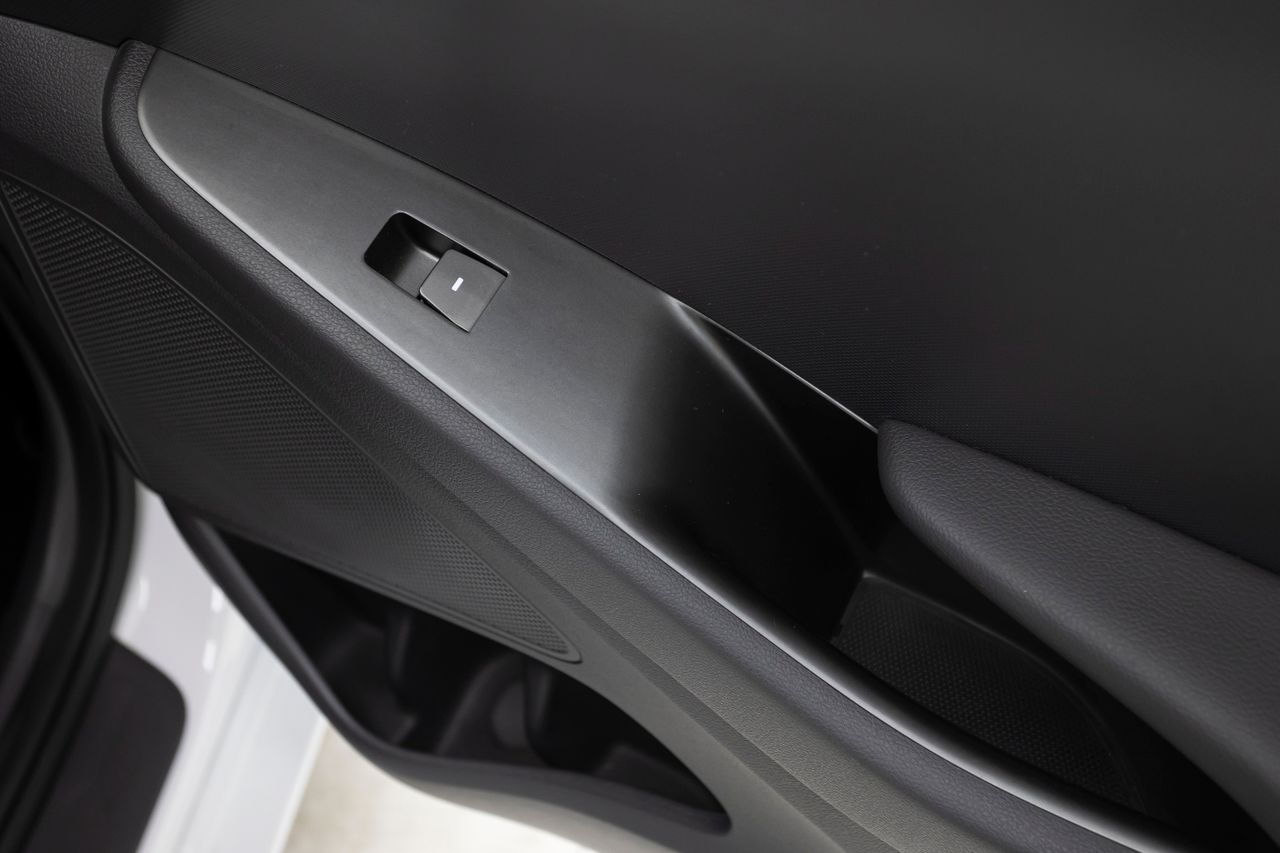 Hyundai IONIQ 1.6 GDI HEV KLASS DCT 141 cv  - Foto 14