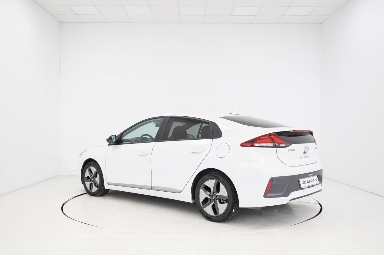 Hyundai IONIQ 1.6 GDI HEV KLASS DCT 141 cv  - Foto 47