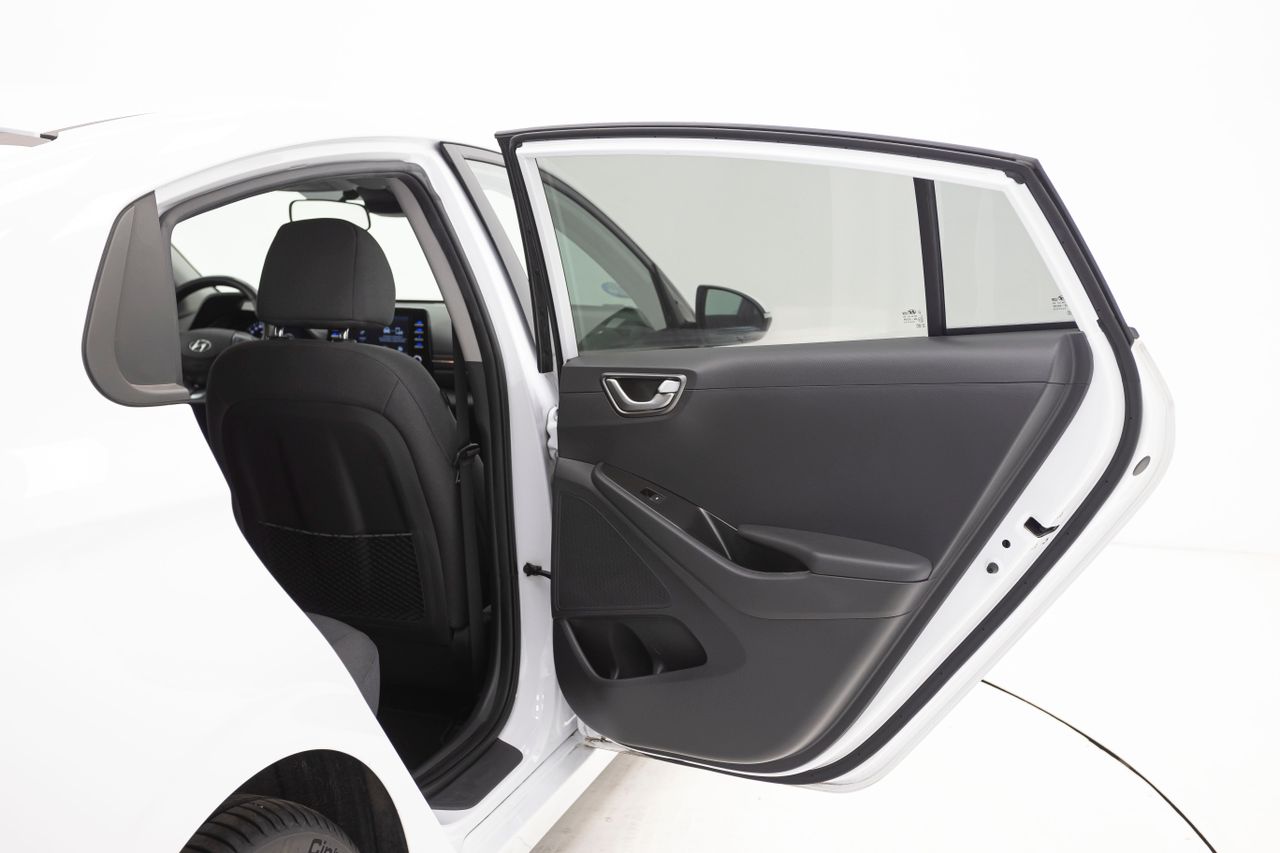 Hyundai IONIQ 1.6 GDI HEV KLASS DCT 141 cv  - Foto 13