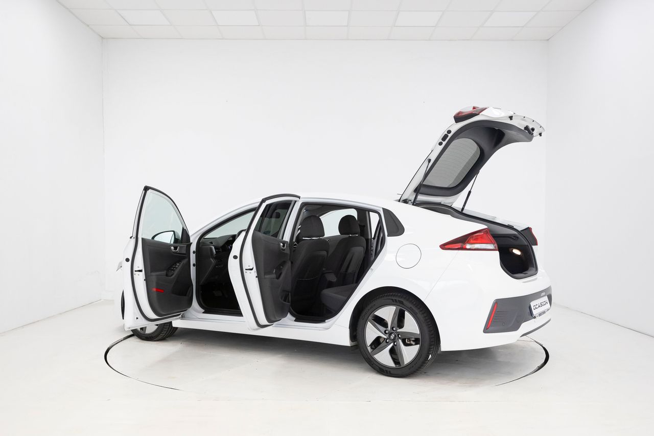 Hyundai IONIQ 1.6 GDI HEV KLASS DCT 141 cv  - Foto 25