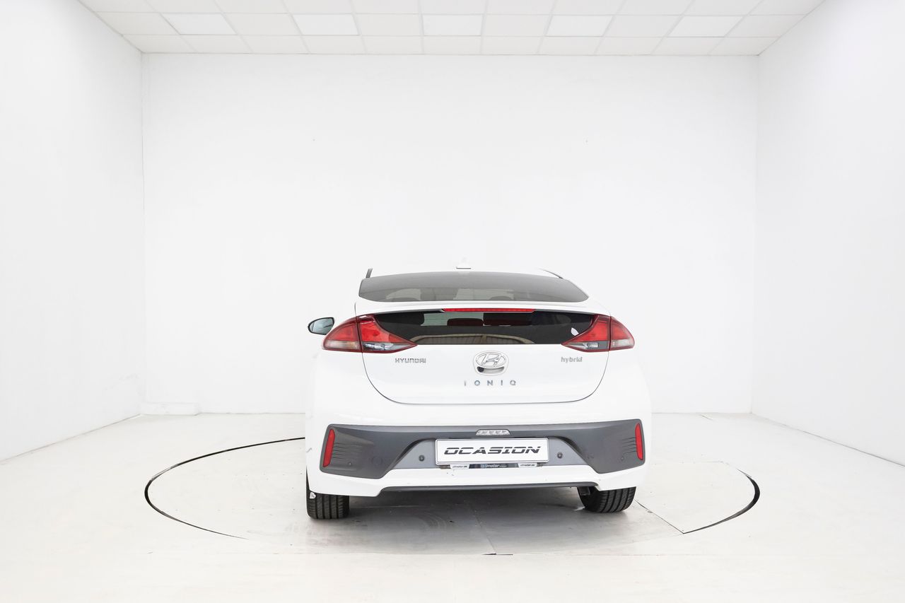 Hyundai IONIQ 1.6 GDI HEV KLASS DCT 141 cv  - Foto 40
