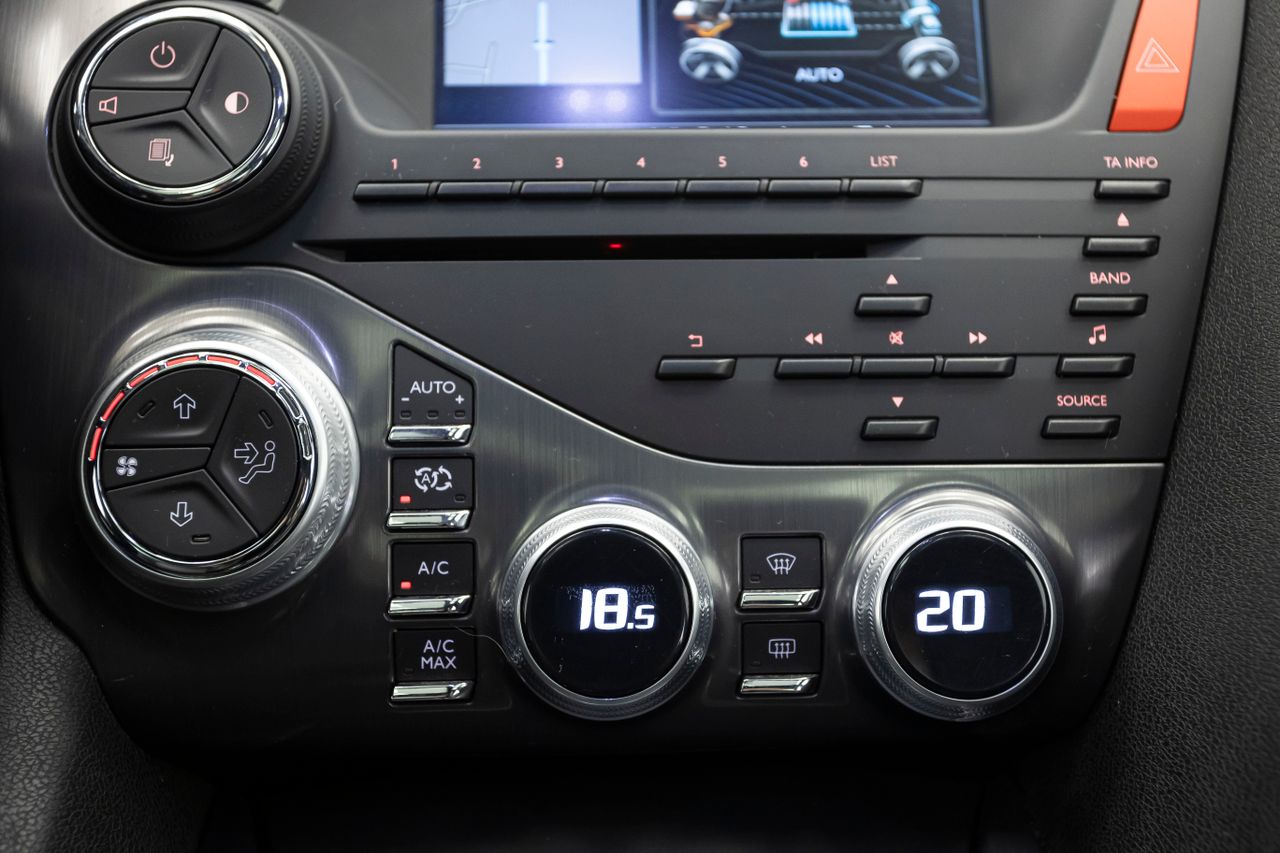 DS DS 5 HYBRID4 2.0 200 cv  - Foto 21