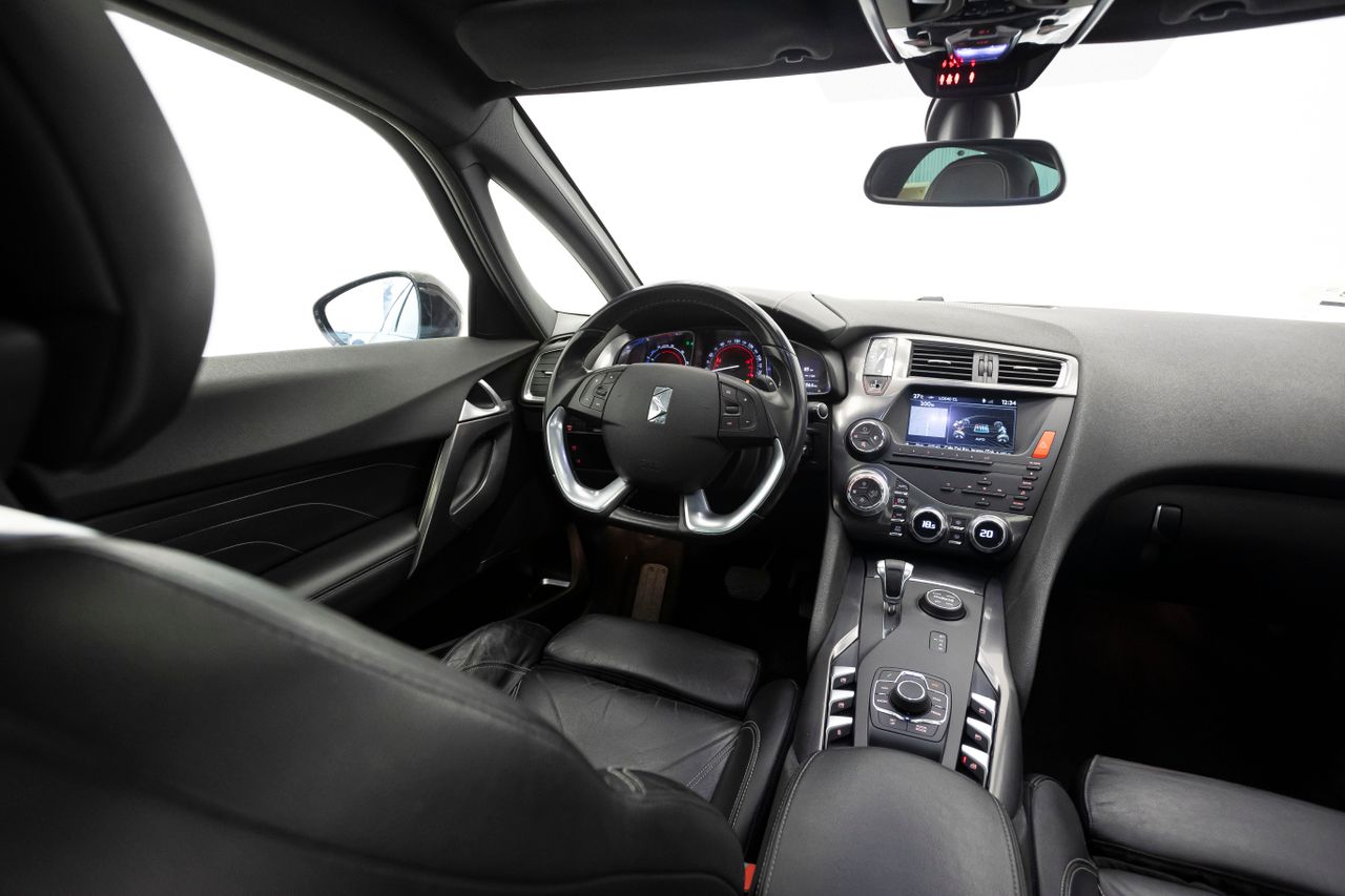 DS DS 5 HYBRID4 2.0 200 cv  - Foto 18