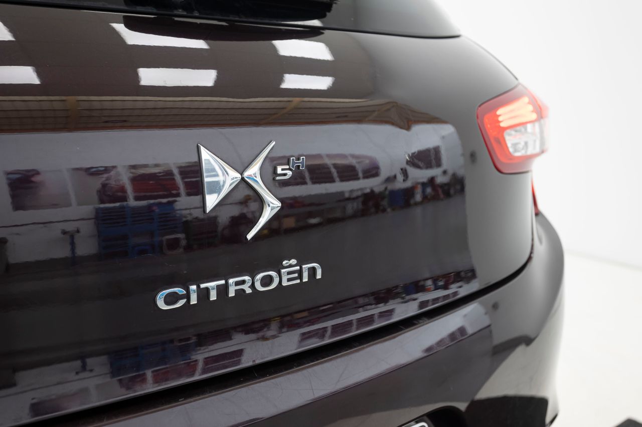 DS DS 5 HYBRID4 2.0 200 cv  - Foto 48