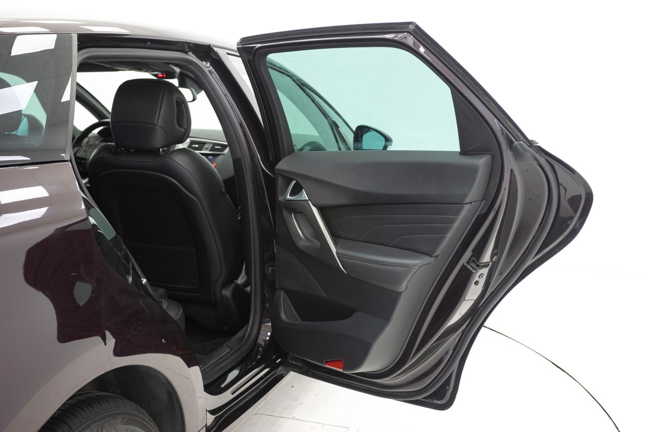 DS DS 5 HYBRID4 2.0 200 cv  - Foto 14