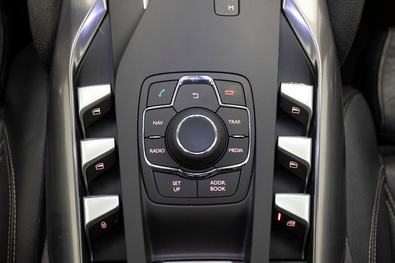 DS DS 5 HYBRID4 2.0 200 cv  - Foto 9