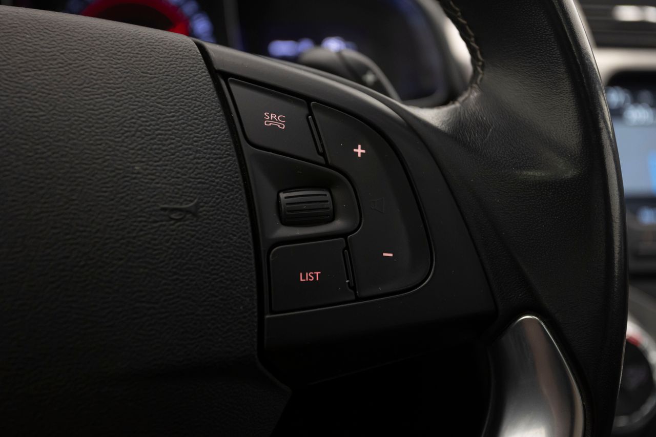 DS DS 5 HYBRID4 2.0 200 cv  - Foto 33