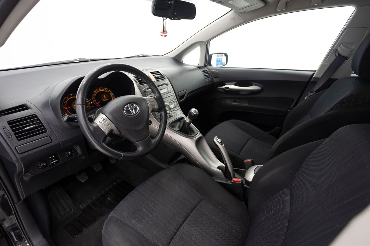 Toyota Auris 5P 1.6 VVT-I LUNA 124 cv  - Foto 28