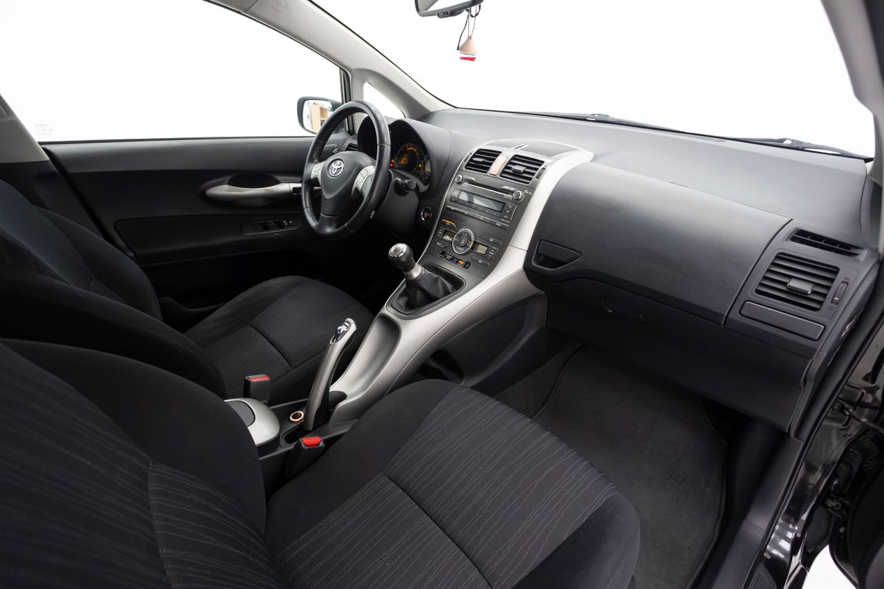 Toyota Auris 5P 1.6 VVT-I LUNA 124 cv  - Foto 23