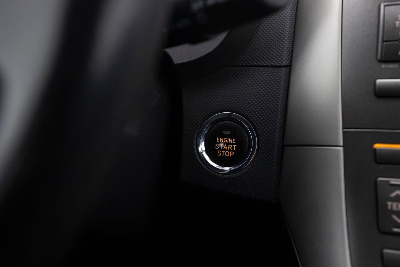 Toyota Auris 5P 1.6 VVT-I LUNA 124 cv  - Foto 9