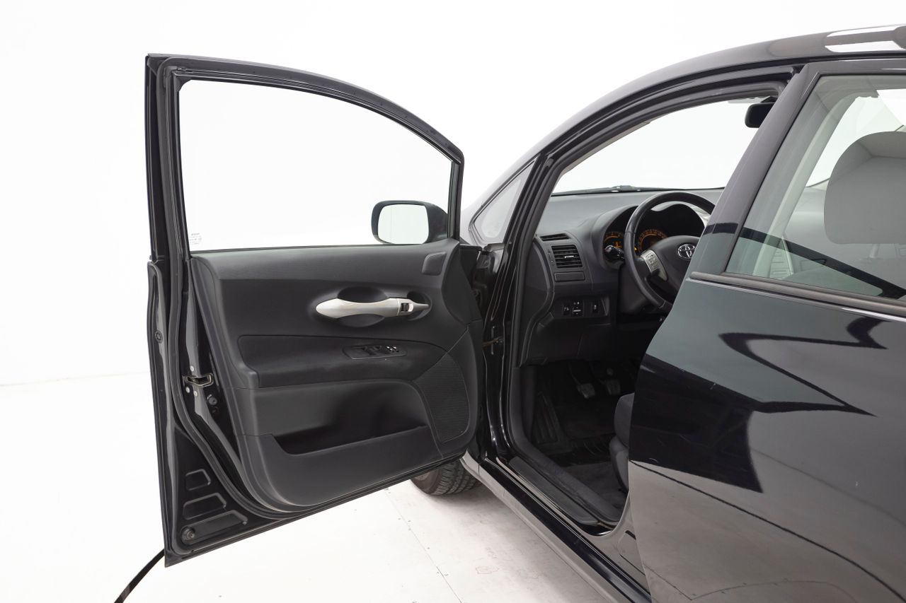 Toyota Auris 5P 1.6 VVT-I LUNA 124 cv  - Foto 26