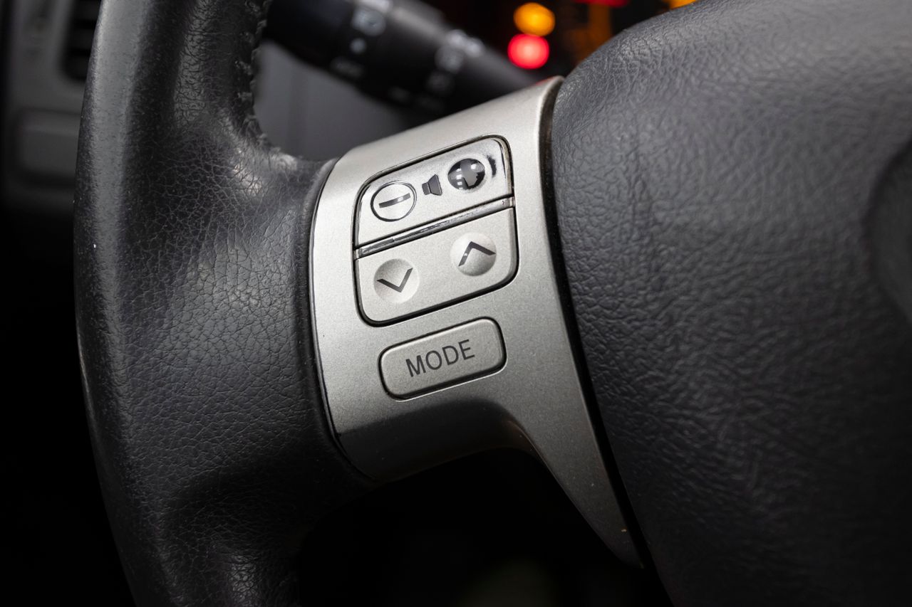 Toyota Auris 5P 1.6 VVT-I LUNA 124 cv  - Foto 31