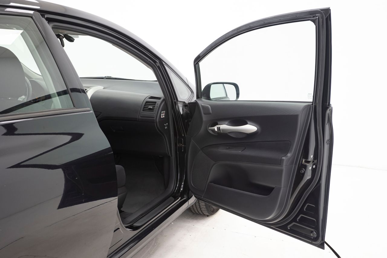 Toyota Auris 5P 1.6 VVT-I LUNA 124 cv  - Foto 21