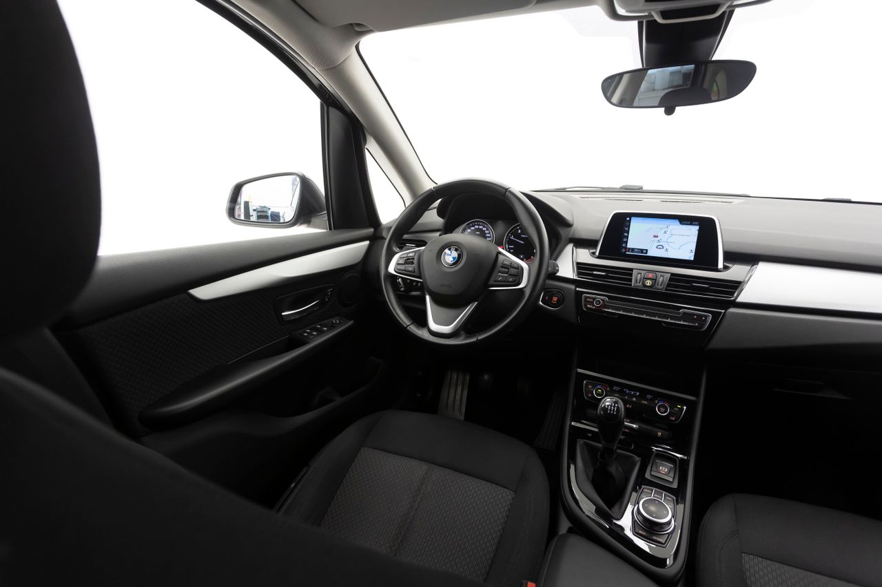 BMW Serie 2 Active Tourer 18D 150 cv  - Foto 16