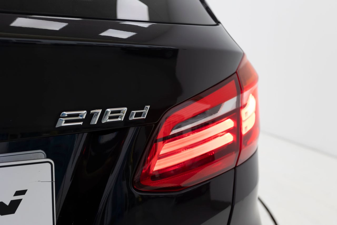 BMW Serie 2 Active Tourer 18D 150 cv - Foto 49