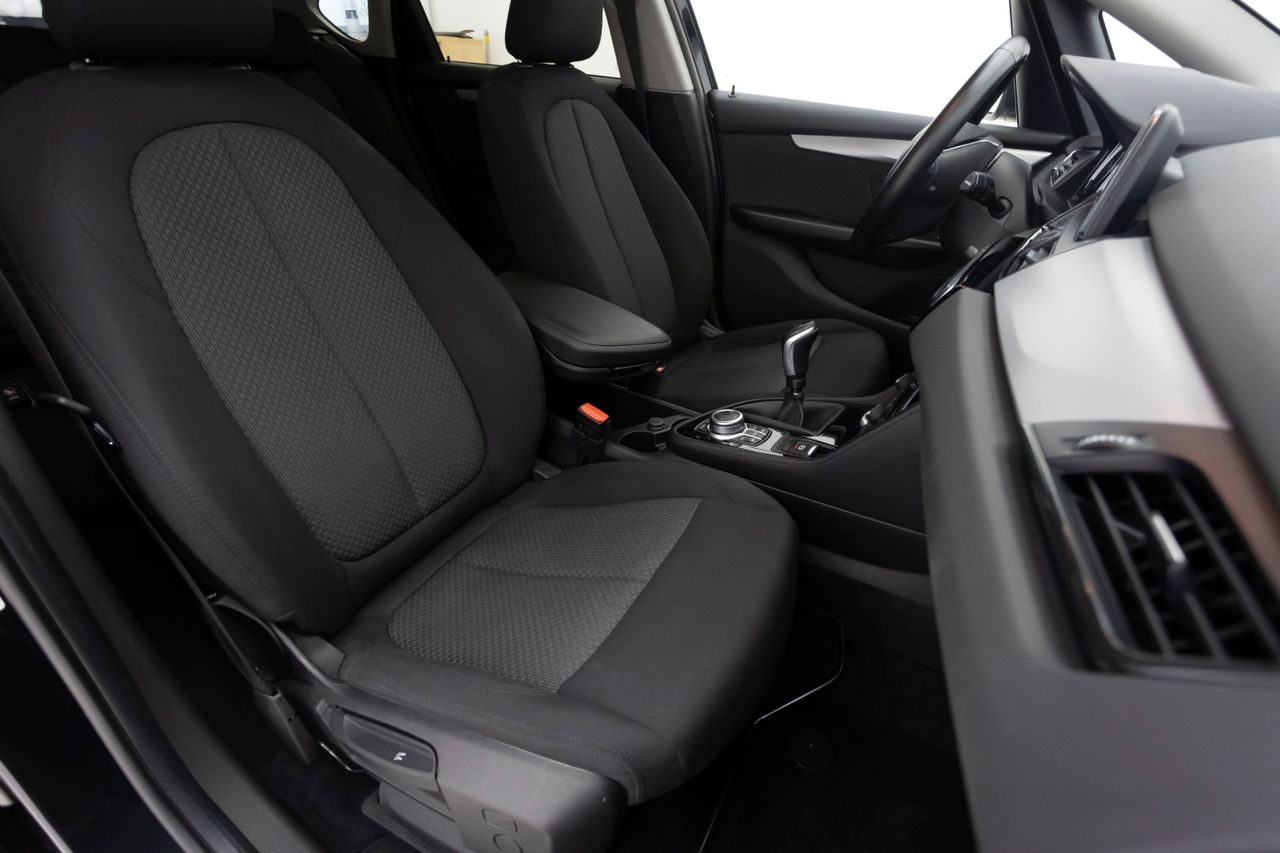 BMW Serie 2 Active Tourer 18D 150 cv - Foto 24