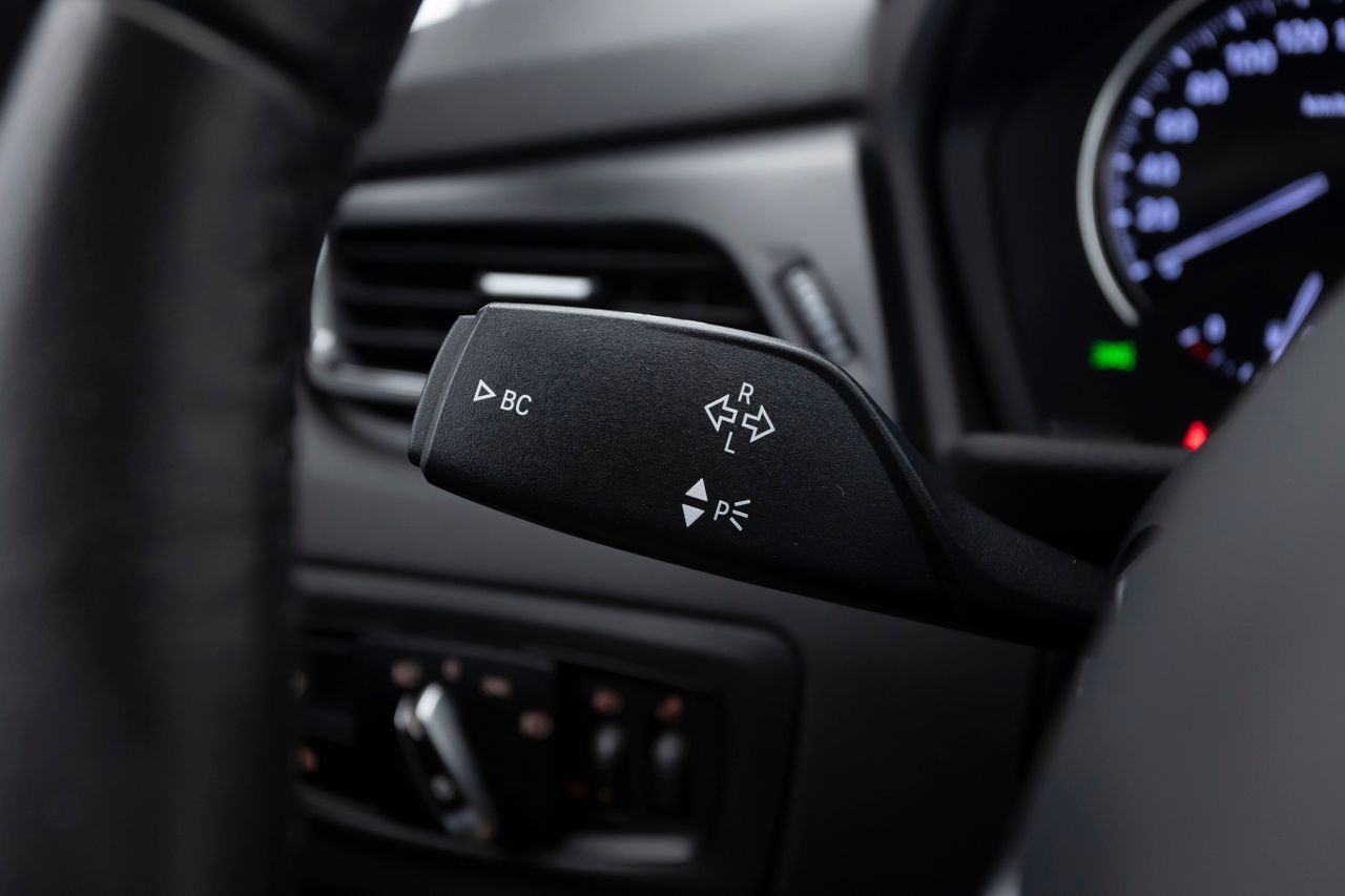 BMW Serie 2 Active Tourer 18D 150 cv - Foto 32