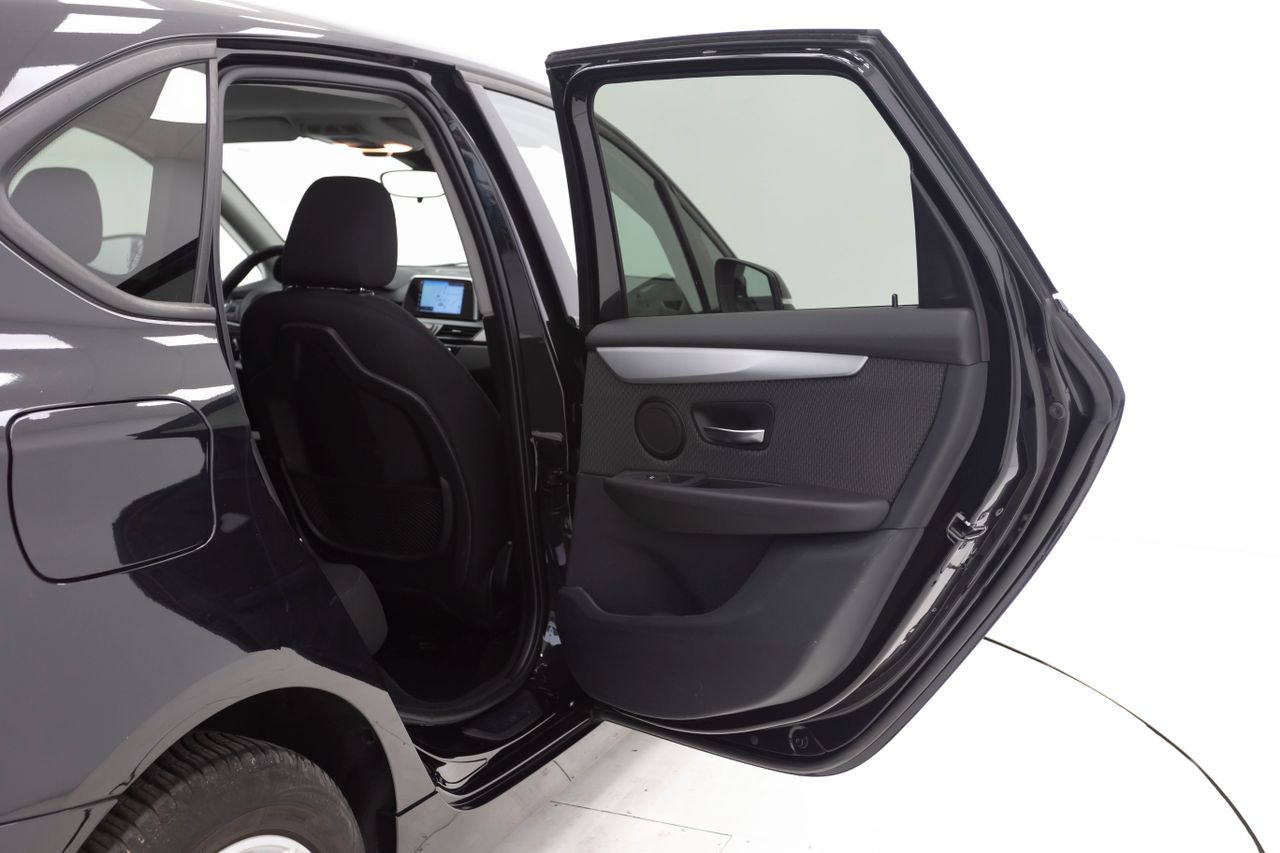 BMW Serie 2 Active Tourer 18D 150 cv - Foto 13