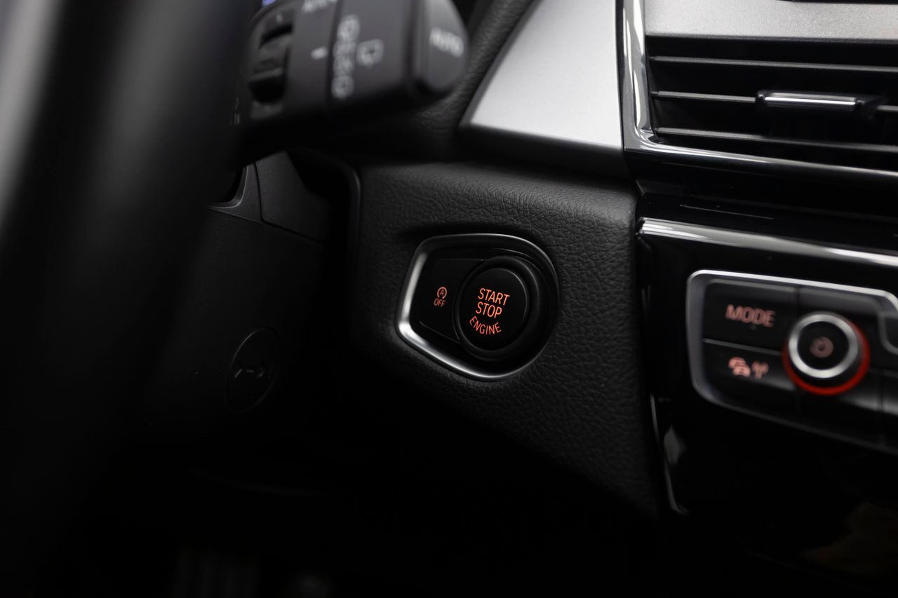 BMW Serie 2 Active Tourer 18D 150 cv - Foto 19