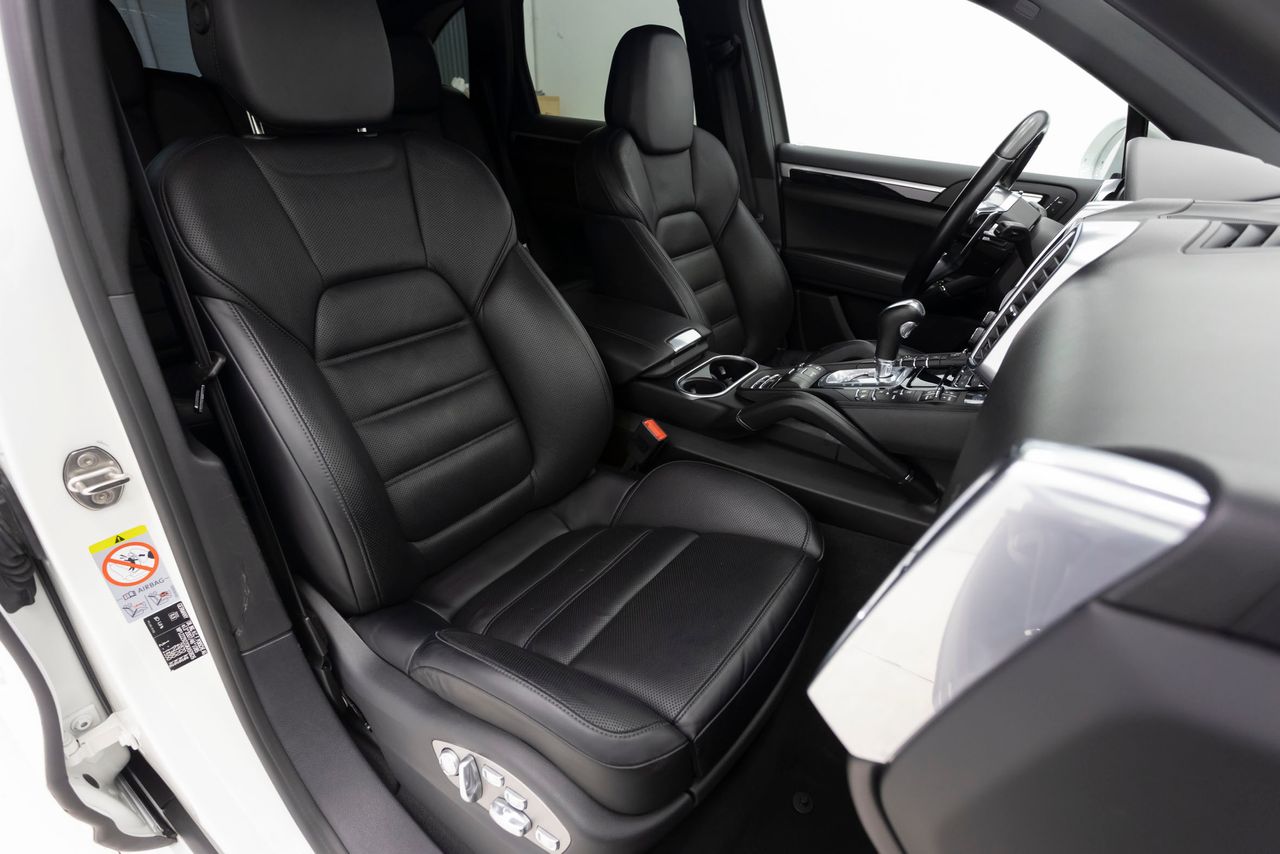 Porsche Cayenne Diésel 3.0D 250 cv  - Foto 27
