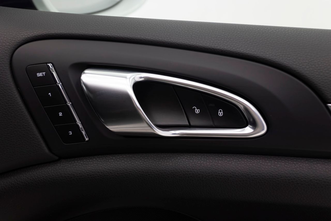 Porsche Cayenne Diésel 3.0D 250 cv  - Foto 10