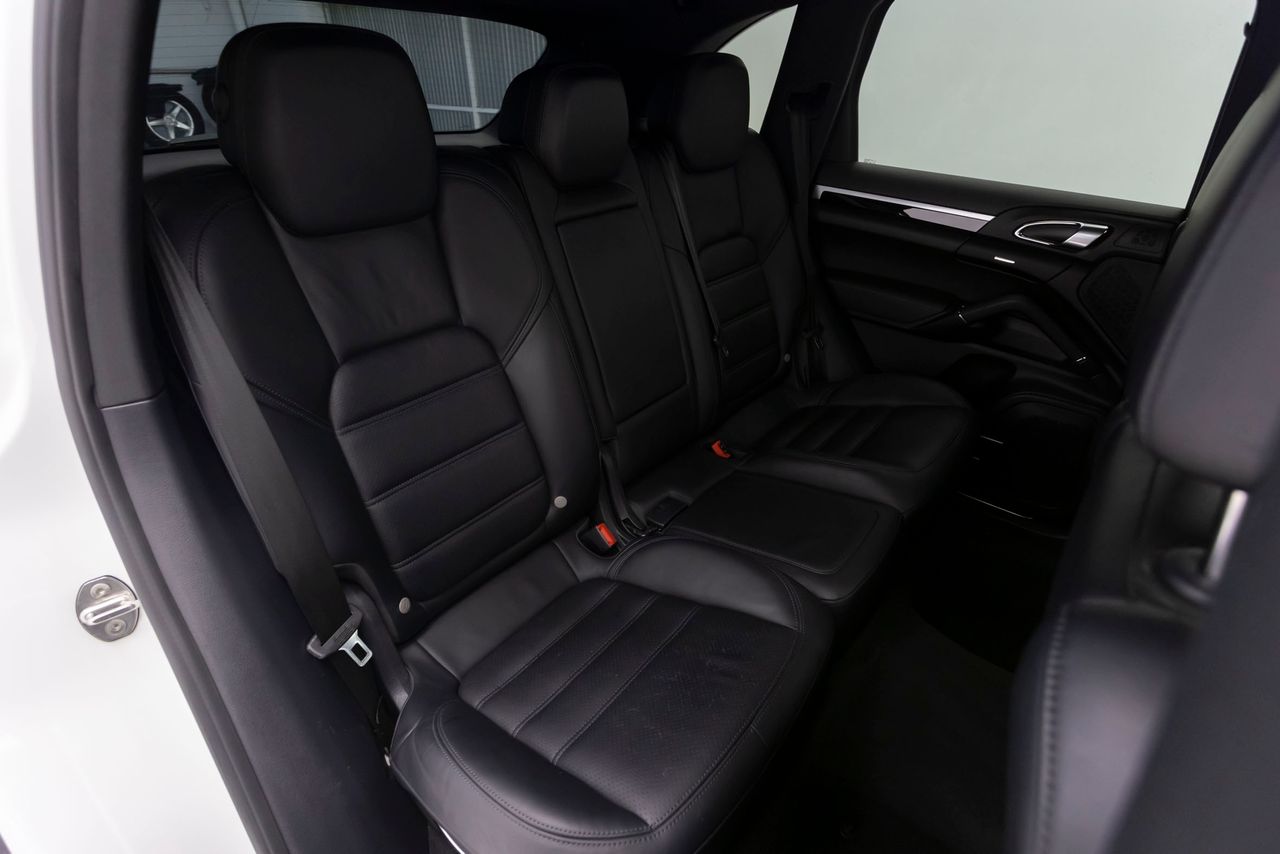 Porsche Cayenne Diésel 3.0D 250 cv  - Foto 17