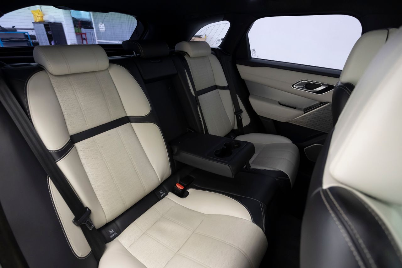 Land-Rover Range Rover Velar 3.0D HSWE R-DYNAMIC 300 cv  - Foto 18