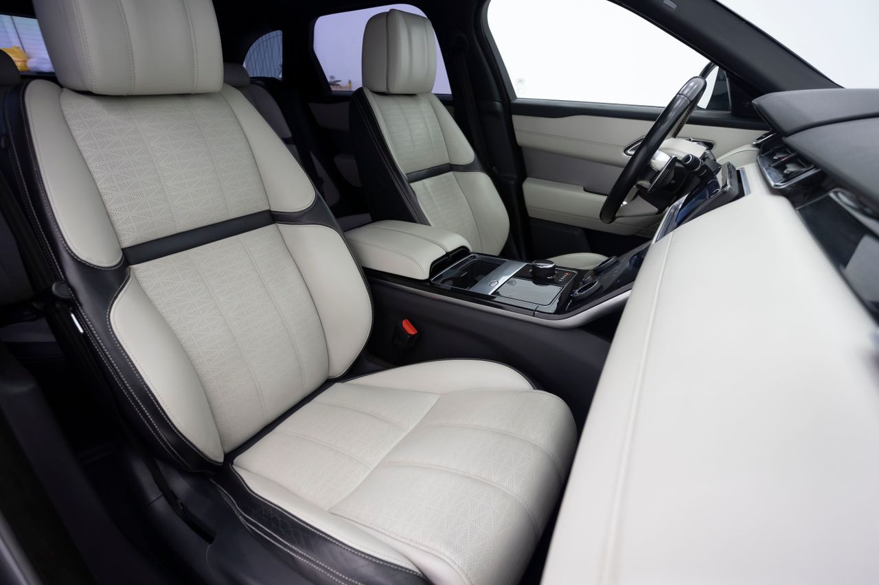 Land-Rover Range Rover Velar 3.0D HSWE R-DYNAMIC 300 cv  - Foto 26