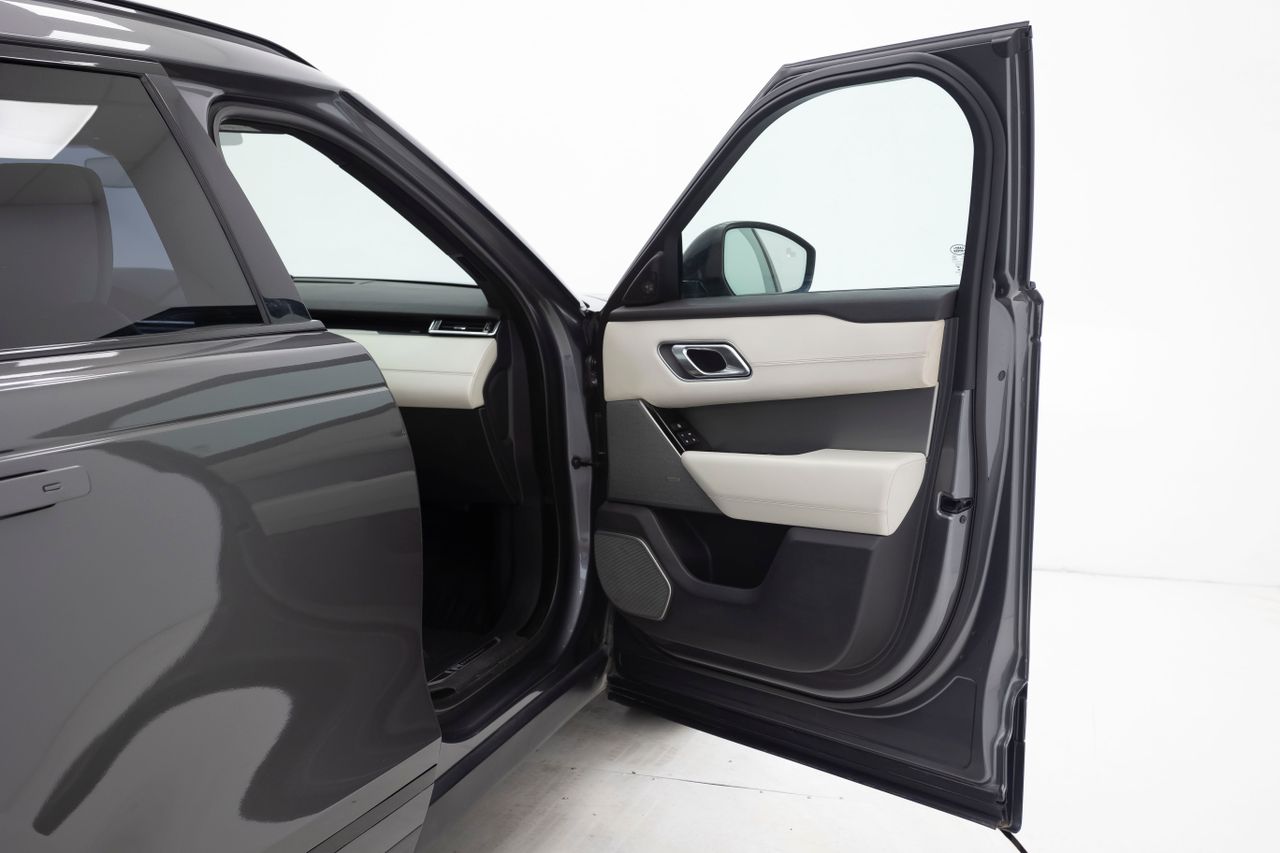 Land-Rover Range Rover Velar 3.0D HSWE R-DYNAMIC 300 cv  - Foto 23