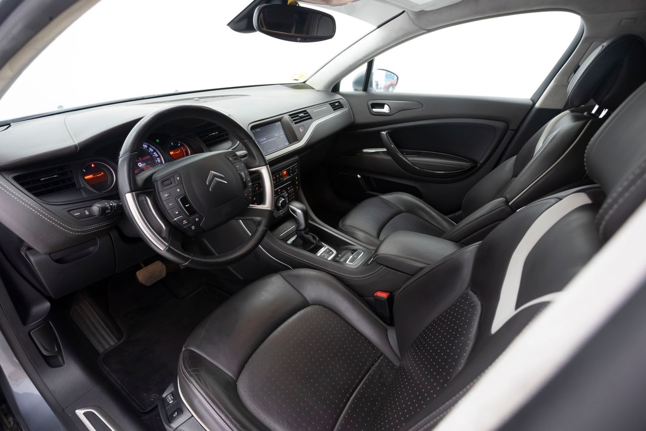 Citroën C5 EXCLUSIVE 3.0HDI 241 cv  - Foto 32