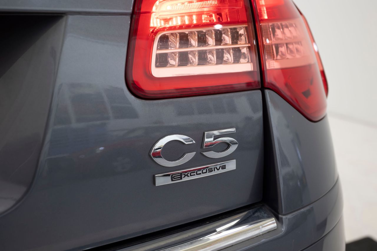 Citroën C5 EXCLUSIVE 3.0HDI 241 cv  - Foto 47