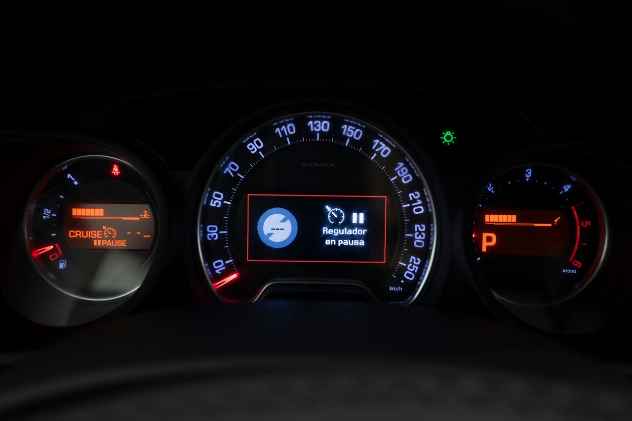 Citroën C5 EXCLUSIVE 3.0HDI 241 cv  - Foto 37