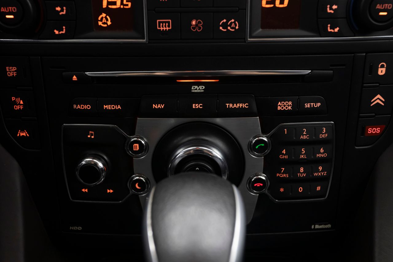 Citroën C5 EXCLUSIVE 3.0HDI 241 cv  - Foto 8