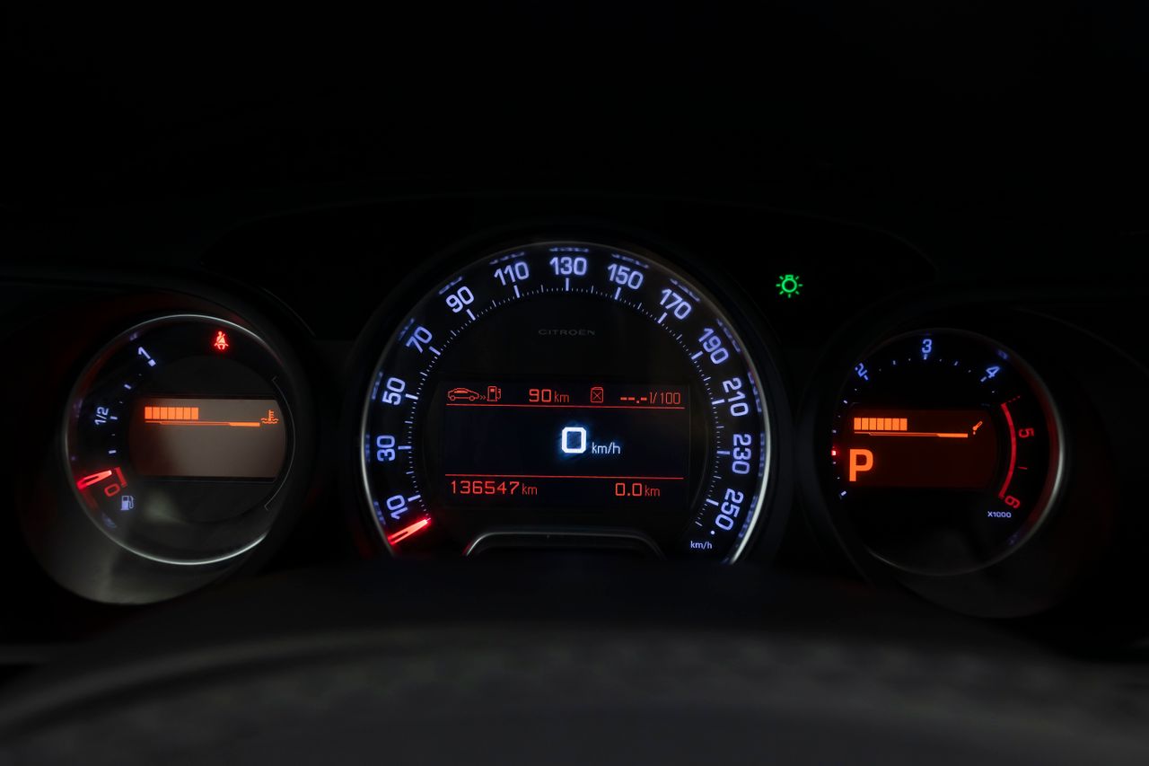 Citroën C5 EXCLUSIVE 3.0HDI 241 cv  - Foto 5