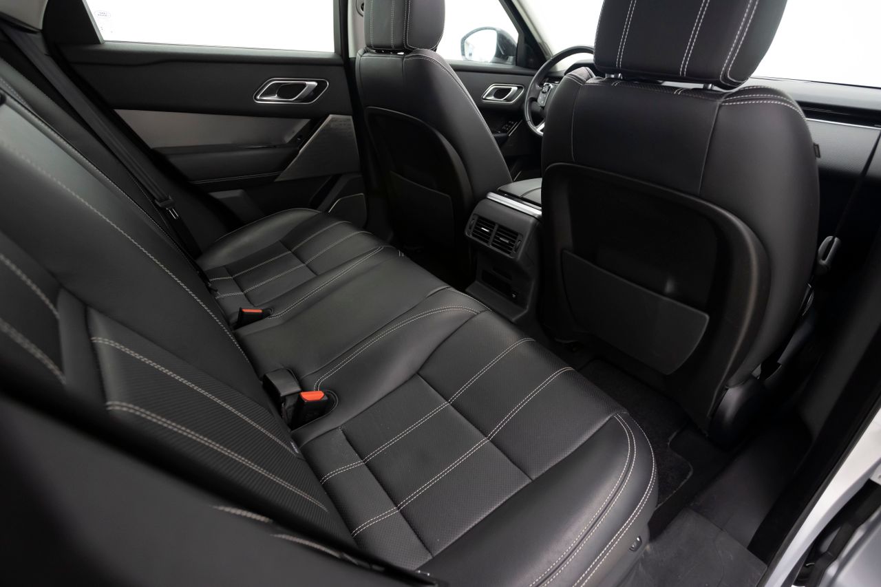 Land-Rover Range Rover Velar 3.0D D300 SE 4WD 300 cvAUTO  - Foto 16