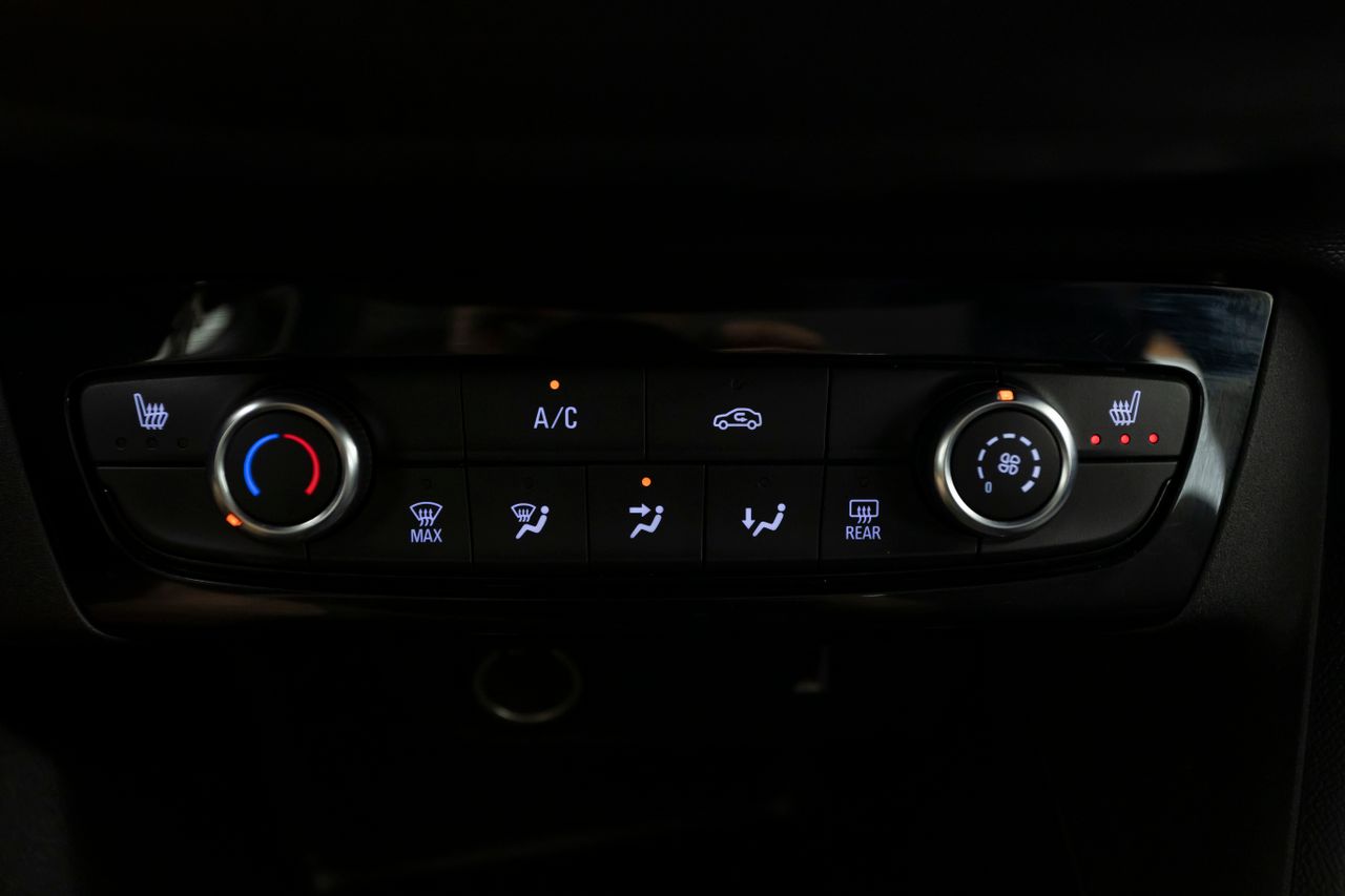 Opel Corsa EDITION 1.2T  XH 100 cv - Foto 9